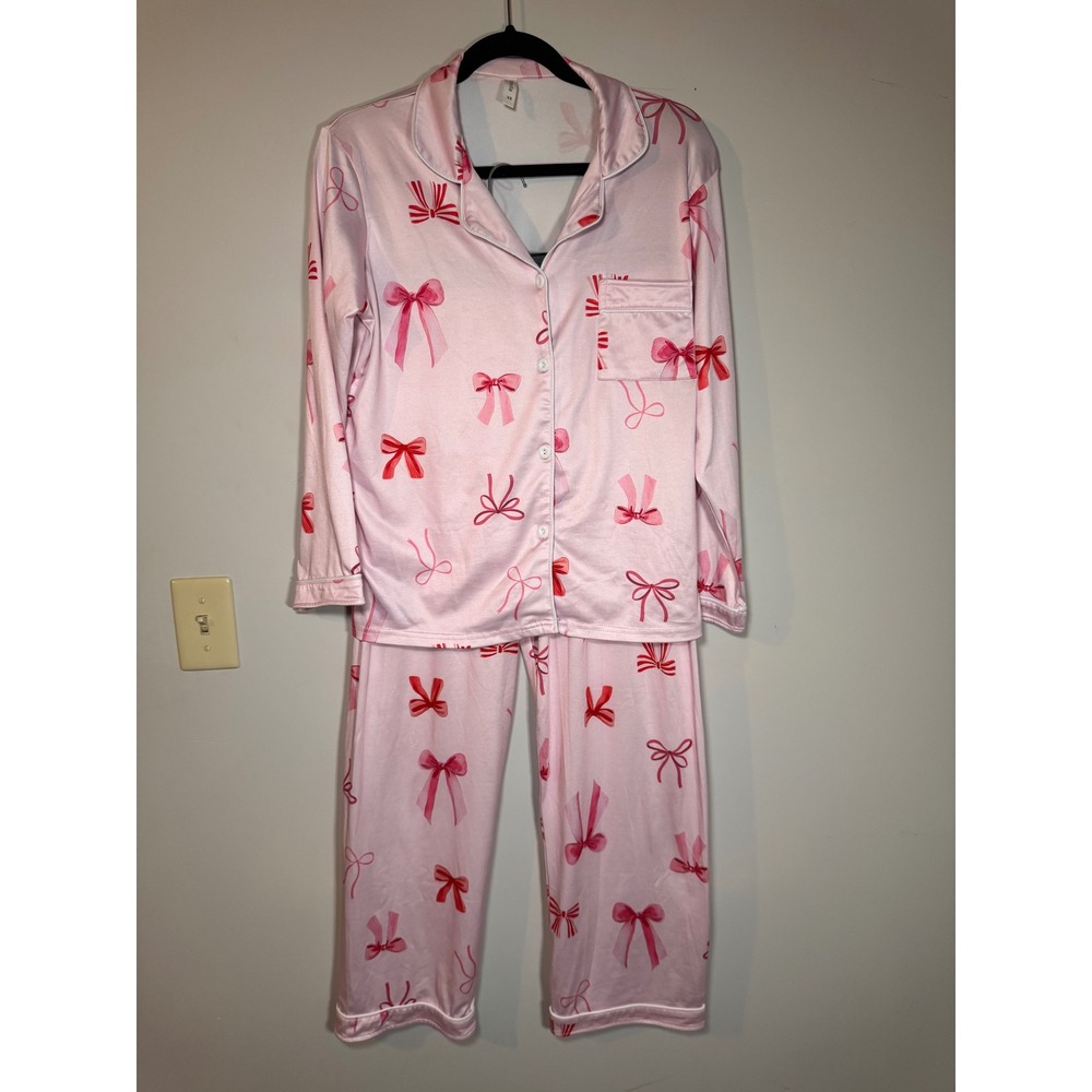 Umeyda Pink Bow Print Pajama Set XS Long Sleeve Button Down Coquette Sleepwear